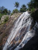 namuang waterfall 18m